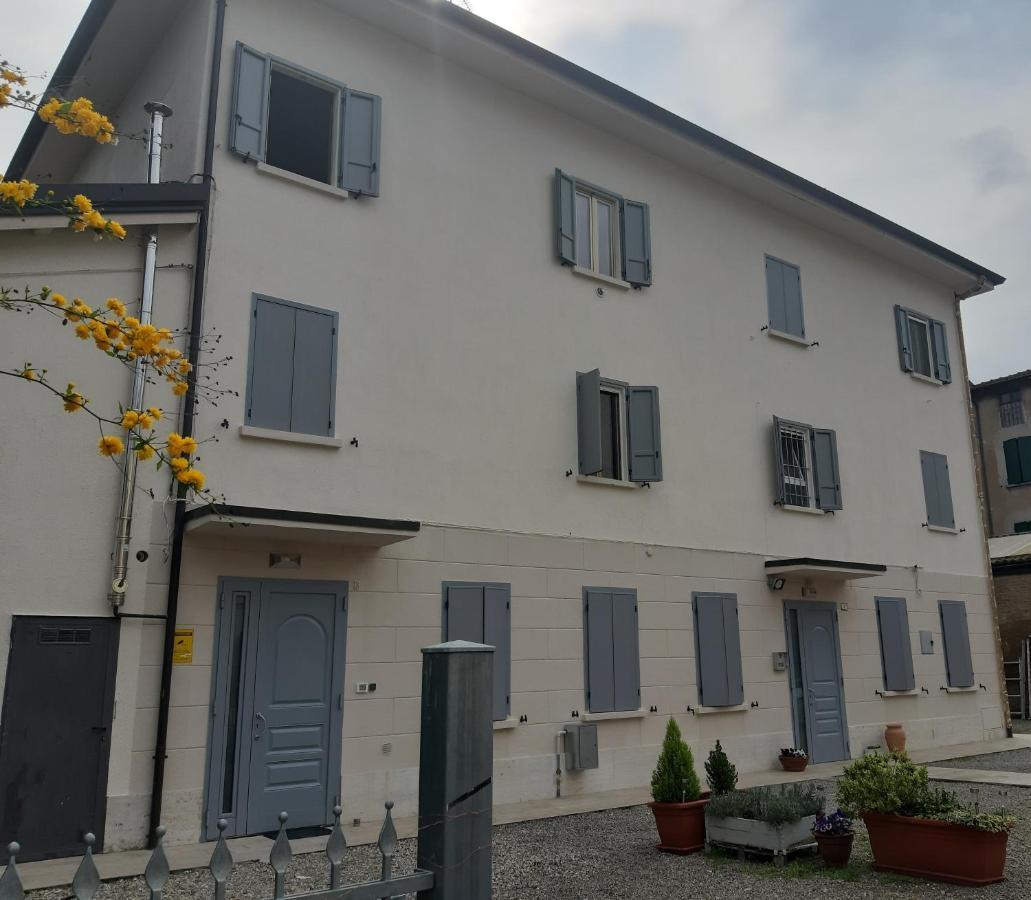 Reggiolacittainvisibile B&B Reggio Emilia Exterior photo